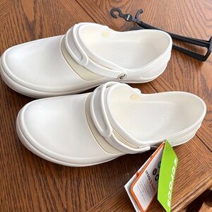CROCS Mercy Work Women's White Slip-Ons